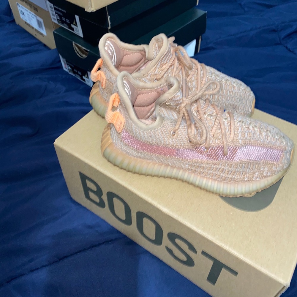Toddler yeezy clay